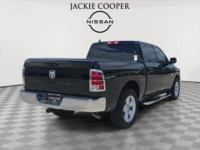 2024 Ram 1500 Classic Tradesman Crew Cab 4x2 5'7" Box