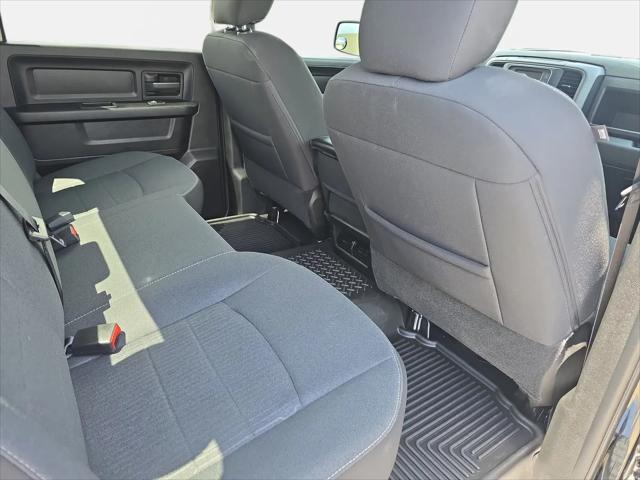 2024 Ram 1500 Classic Tradesman Crew Cab 4x2 5'7" Box