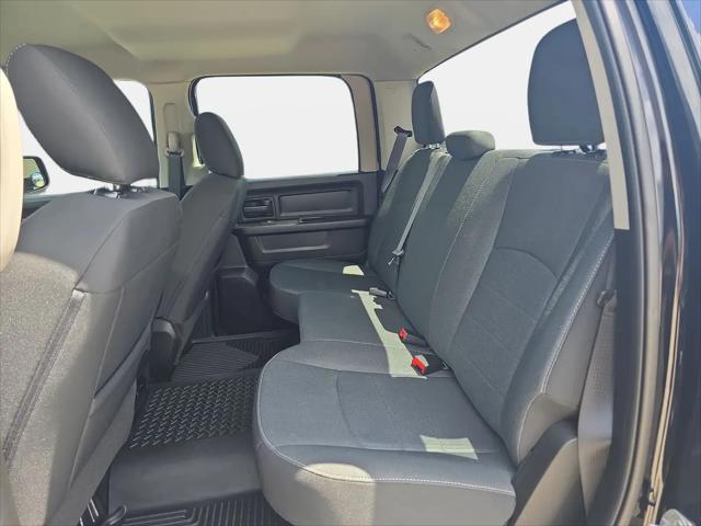 2024 Ram 1500 Classic Tradesman Crew Cab 4x2 5'7" Box