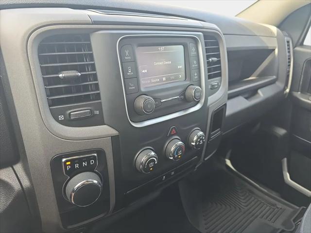 2024 Ram 1500 Classic Tradesman Crew Cab 4x2 5'7" Box