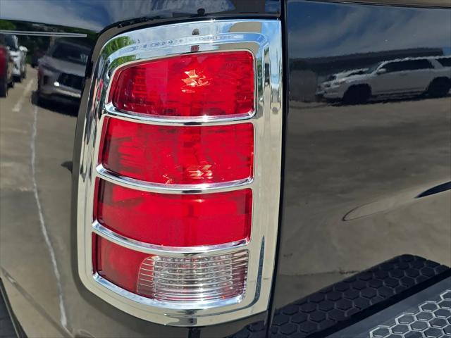 2024 Ram 1500 Classic Tradesman Crew Cab 4x2 5'7" Box