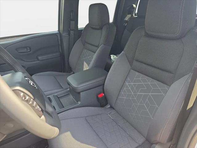 2026 Nissan Frontier Crew Cab SV 4x2