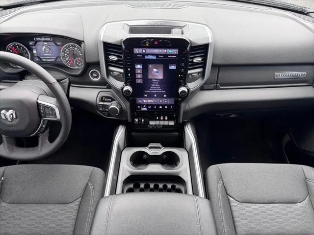 2025 Ram 1500 Big Horn Crew Cab 4x4 5'7" Box