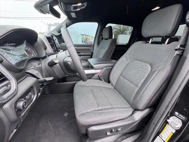 2025 Ram 1500 Big Horn Crew Cab 4x4 5'7" Box