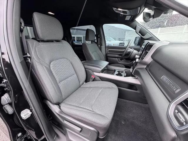 2025 Ram 1500 Big Horn Crew Cab 4x4 5'7" Box