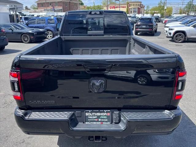 2024 Ram 2500 Laramie Crew Cab 4x2 8' Box