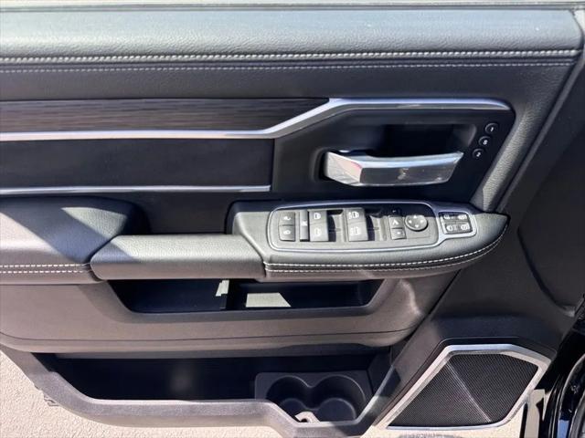 2024 Ram 2500 Laramie Crew Cab 4x2 8' Box