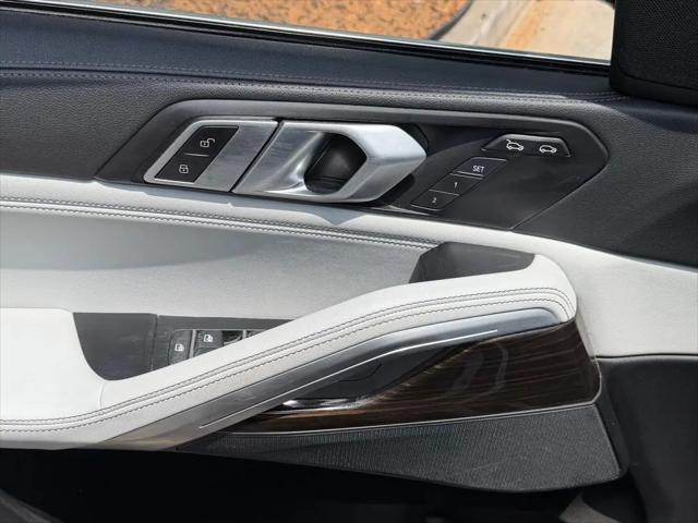 2023 BMW X6 xDrive40i