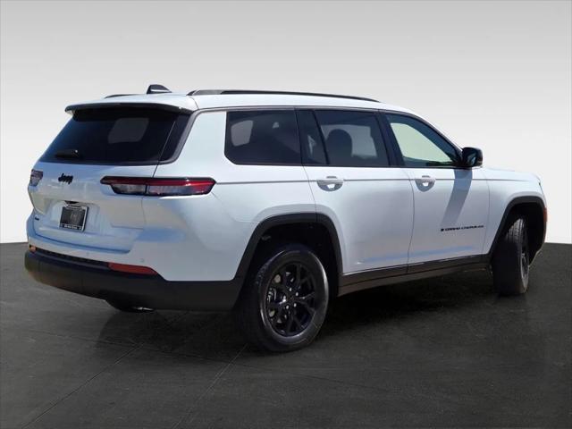 2026 Jeep Grand Cherokee L Altitude 4x4