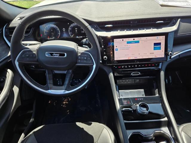 2026 Jeep Grand Cherokee L Altitude 4x4