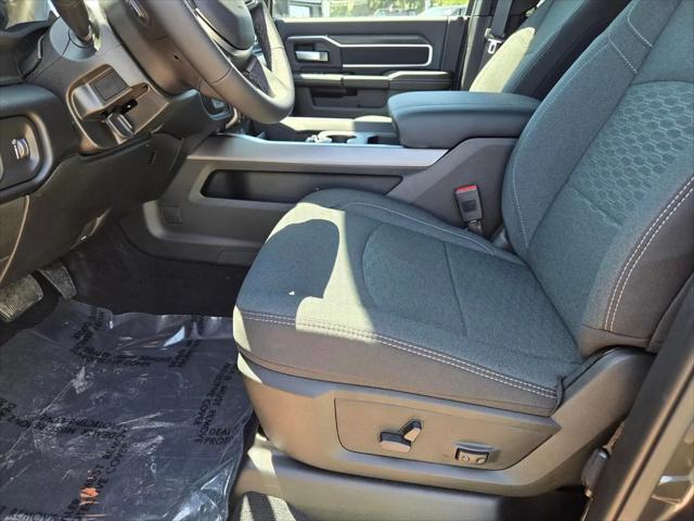 2026 Ram 2500 Big Horn Crew Cab 4x4 64 Box