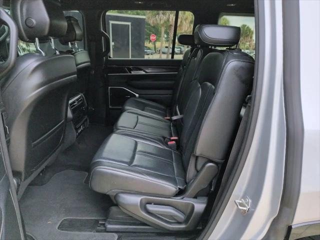 2024 Jeep Wagoneer Series I 4x4