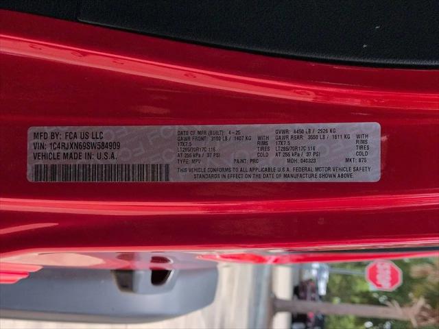 2025 Jeep Wrangler 4xe Willys 4xe