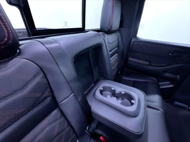 2026 Nissan Frontier Crew Cab PRO-4X 4x4