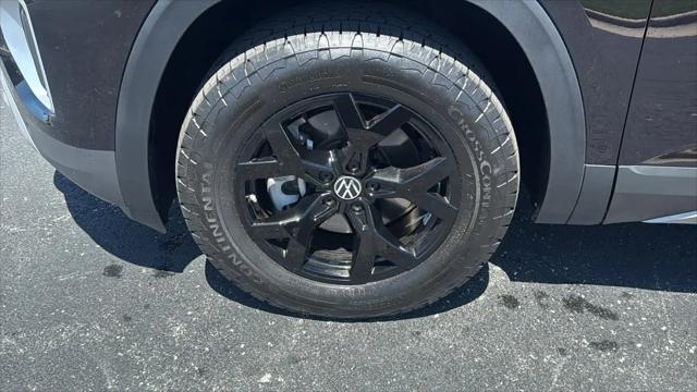 2024 Volkswagen Atlas 2.0T Peak Edition SEL