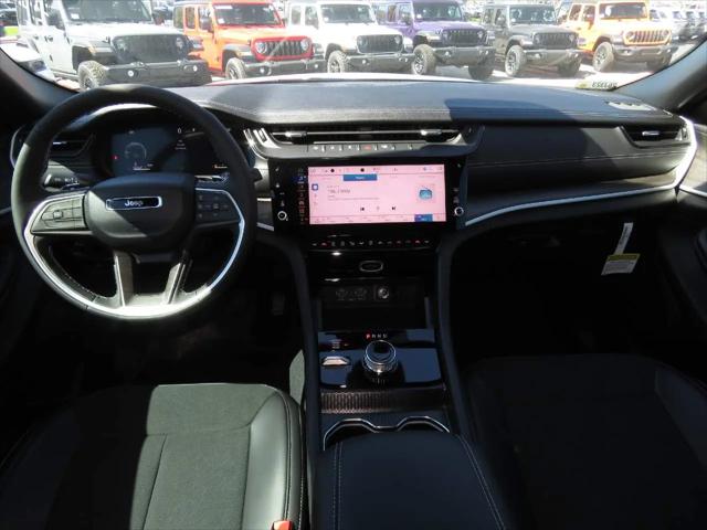 2026 Jeep Grand Cherokee L Altitude 4x4