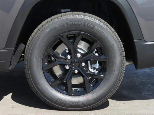 2026 Jeep Grand Cherokee L Altitude 4x4