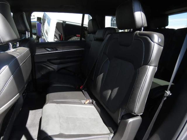 2026 Jeep Grand Cherokee L Altitude 4x4