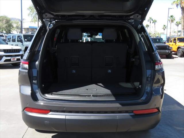2026 Jeep Grand Cherokee L Altitude 4x4