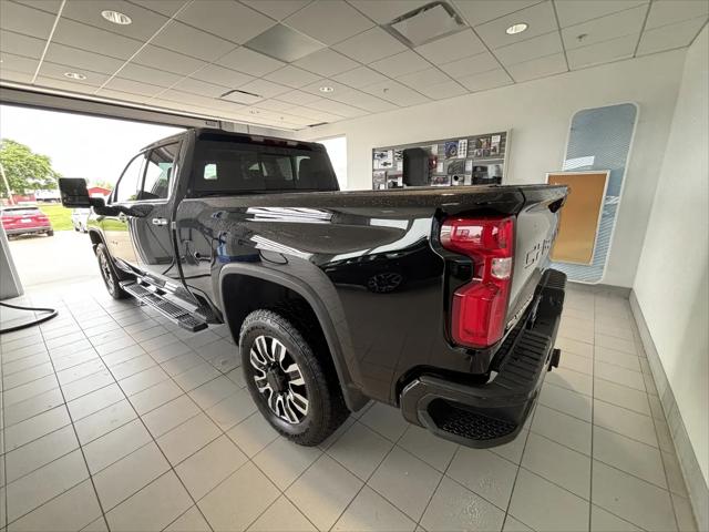 2022 Chevrolet Silverado 2500HD 4WD Crew Cab Standard Bed LTZ