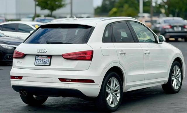 2017 Audi Q3 2.0T Premium