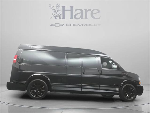 2025 Chevrolet Express Cargo Van RWD 2500 Extended Wheelbase WT