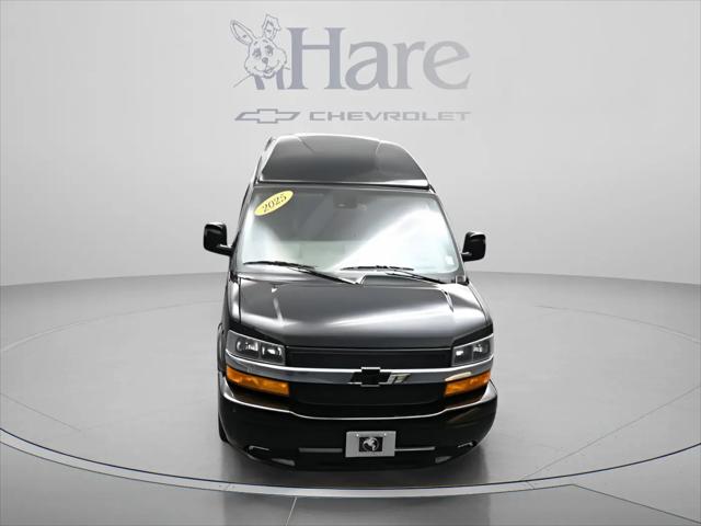 2025 Chevrolet Express Cargo Van RWD 2500 Extended Wheelbase WT