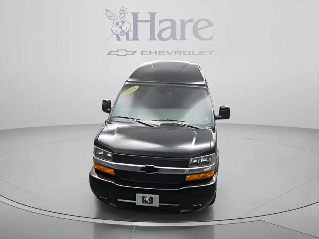 2025 Chevrolet Express Cargo Van RWD 2500 Extended Wheelbase WT