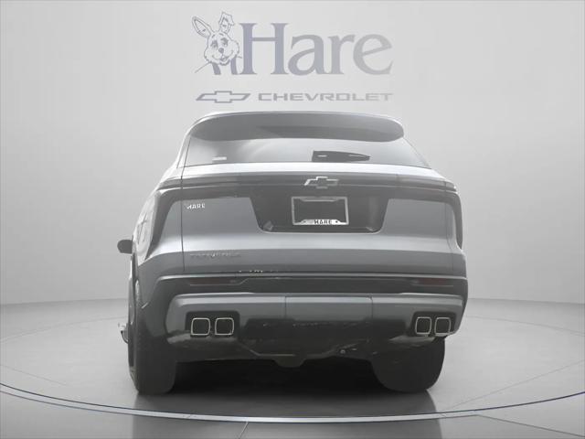 2026 Chevrolet Traverse FWD LT