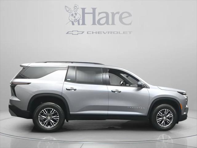 2026 Chevrolet Traverse FWD LT