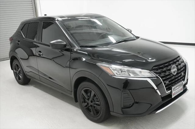 2024 Nissan Kicks S Xtronic CVT