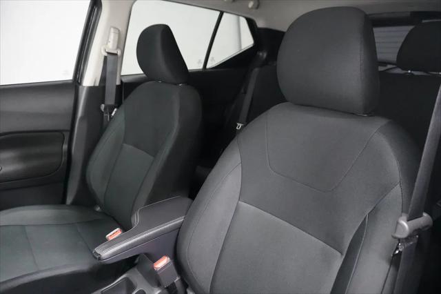 2024 Nissan Kicks S Xtronic CVT