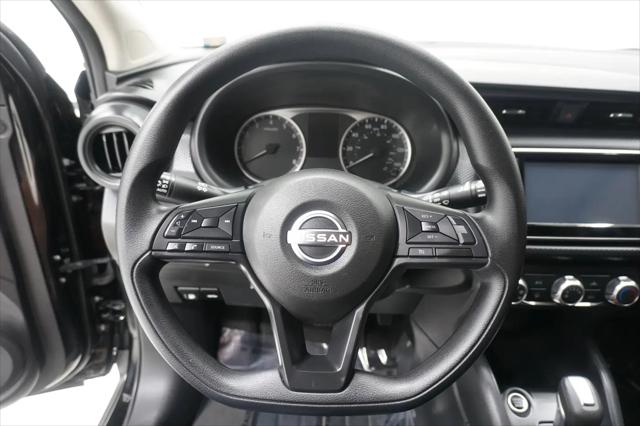 2024 Nissan Kicks S Xtronic CVT