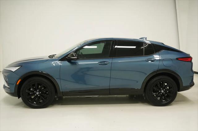 2025 Buick NV Sport Touring FWD