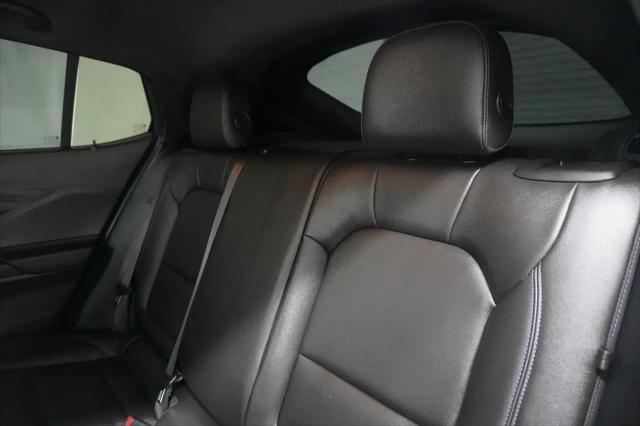 2025 Buick NV Sport Touring FWD