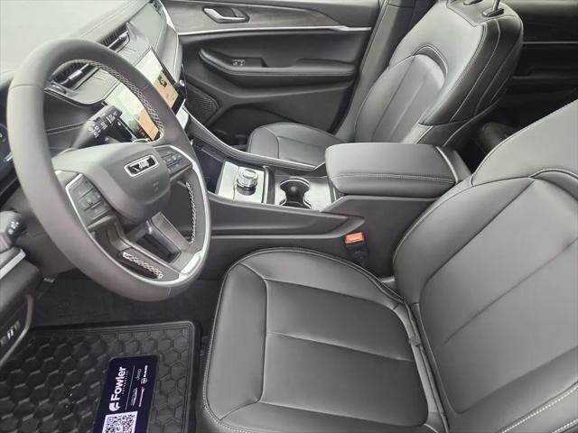 2026 Jeep Grand Cherokee Limited 4x2