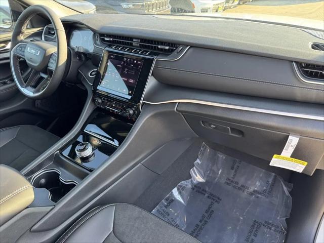 2025 Jeep Grand Cherokee L Altitude X 4x2