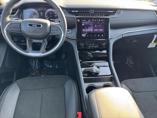 2025 Jeep Grand Cherokee L Altitude X 4x2