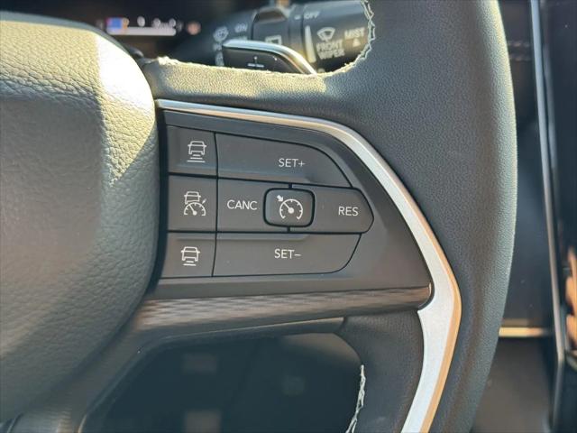 2025 Jeep Grand Cherokee L Altitude X 4x2