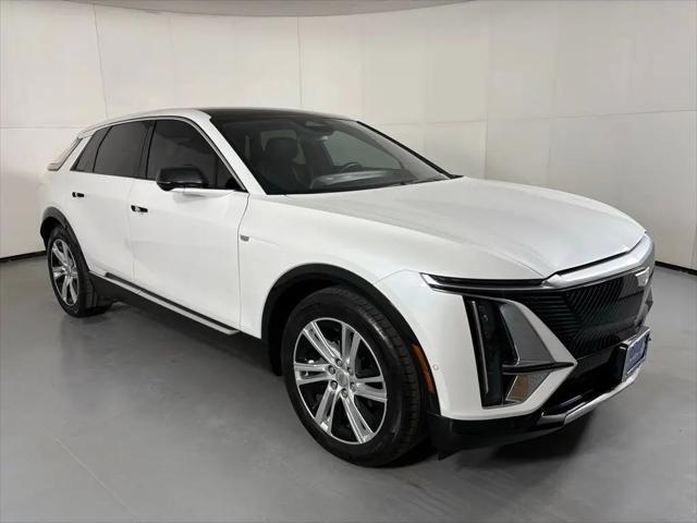 2024 Cadillac iQ Tech w/1SA