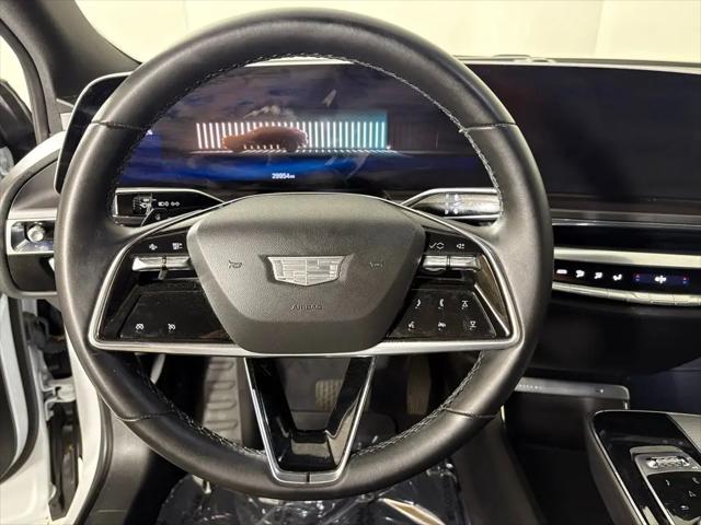 2024 Cadillac iQ Tech w/1SA