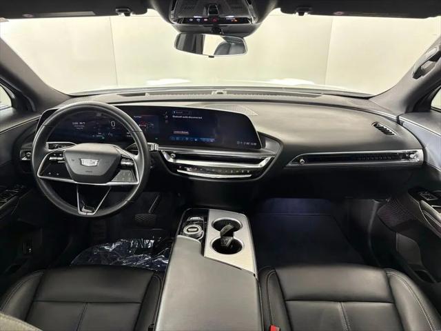 2024 Cadillac iQ Tech w/1SA