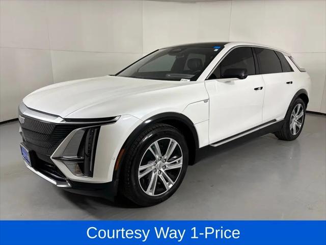 2024 Cadillac iQ Tech w/1SA