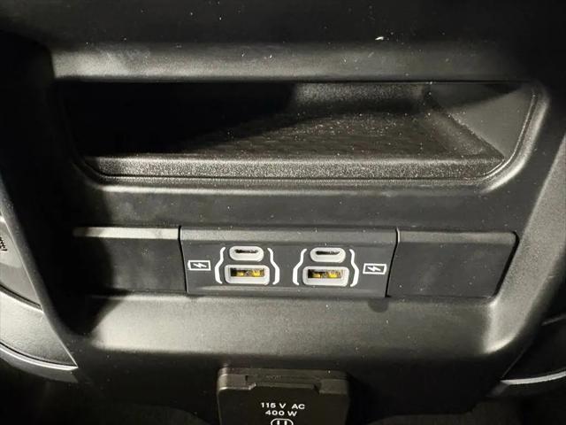 2024 Ram 1500 Laramie Crew Cab 4x2 5'7" Box