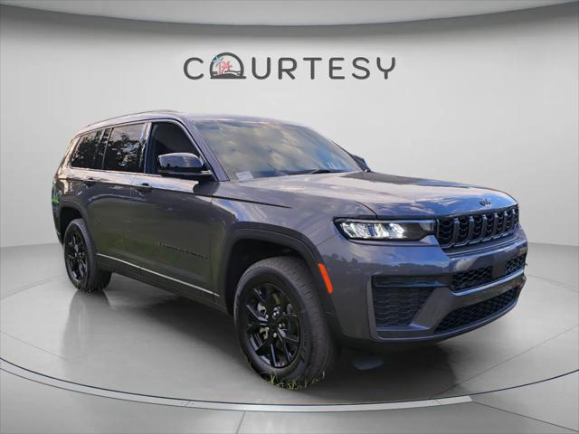 2026 Jeep Grand Cherokee L Altitude 4x2