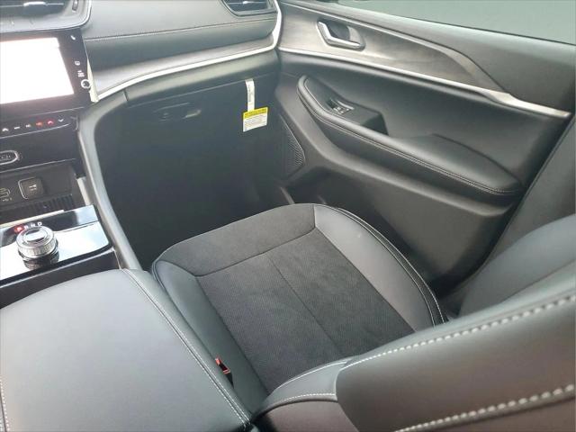 2026 Jeep Grand Cherokee L Altitude 4x2