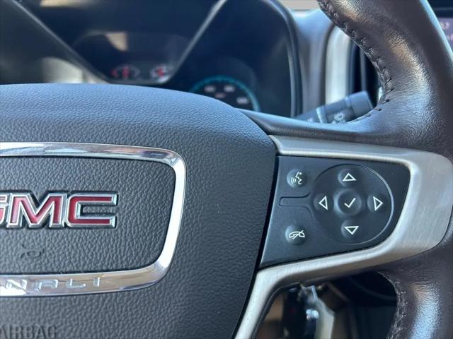 2022 GMC Canyon 4WD Crew Cab Short Box Denali