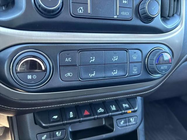 2022 GMC Canyon 4WD Crew Cab Short Box Denali