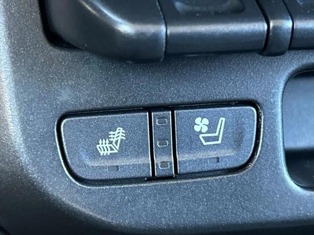 2022 GMC Canyon 4WD Crew Cab Short Box Denali