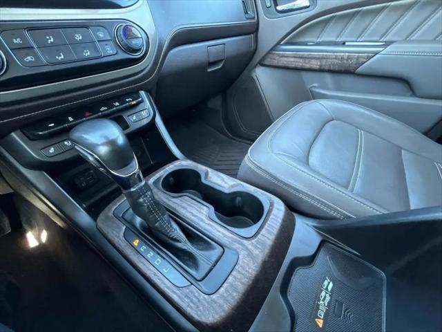 2022 GMC Canyon 4WD Crew Cab Short Box Denali